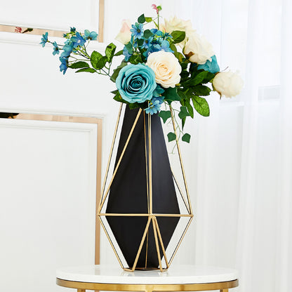 Retro geometric vase